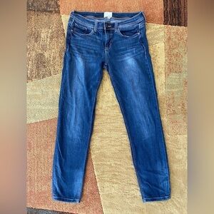 id:23 Slim Leg Soft and Stretchy Jeans